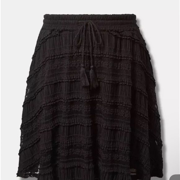 Torrid 0X Elegant Black Women's Skirt - Picture 5 of 10